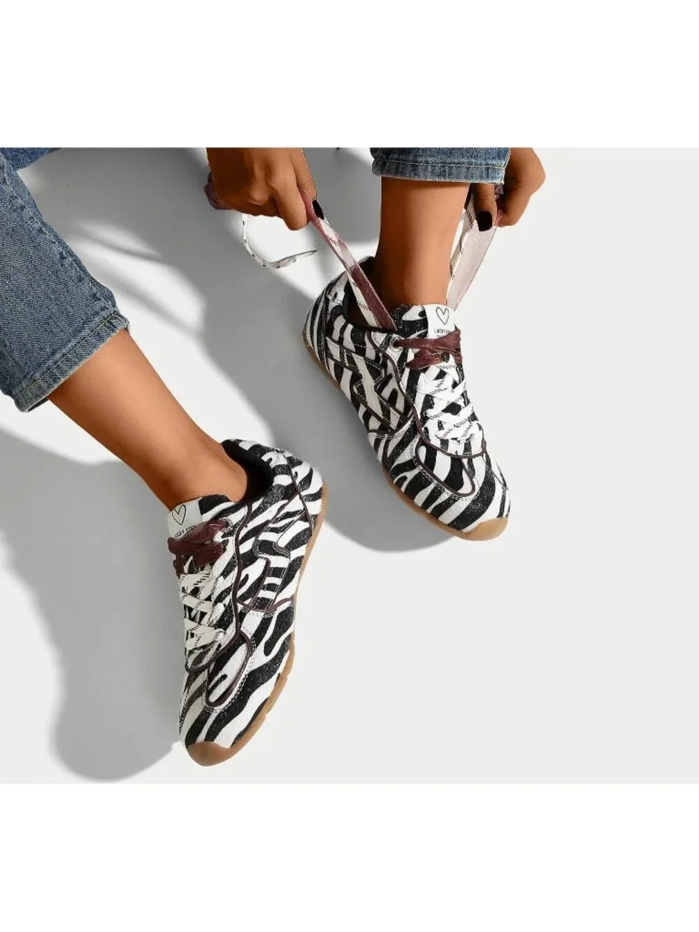 N/A retro sneaker